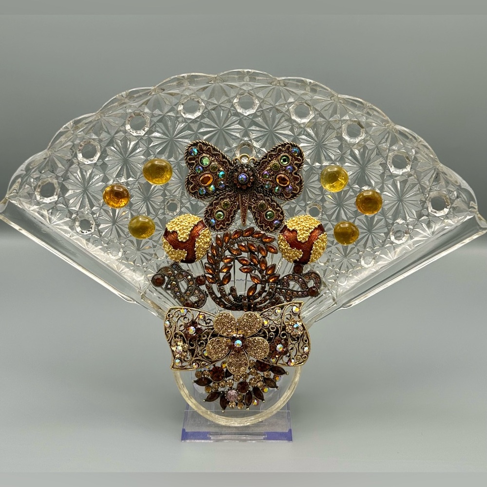 Hand Crafted Vintage Jewelry Art Sculpture – Amber Rhinestone Glass Fan Decor